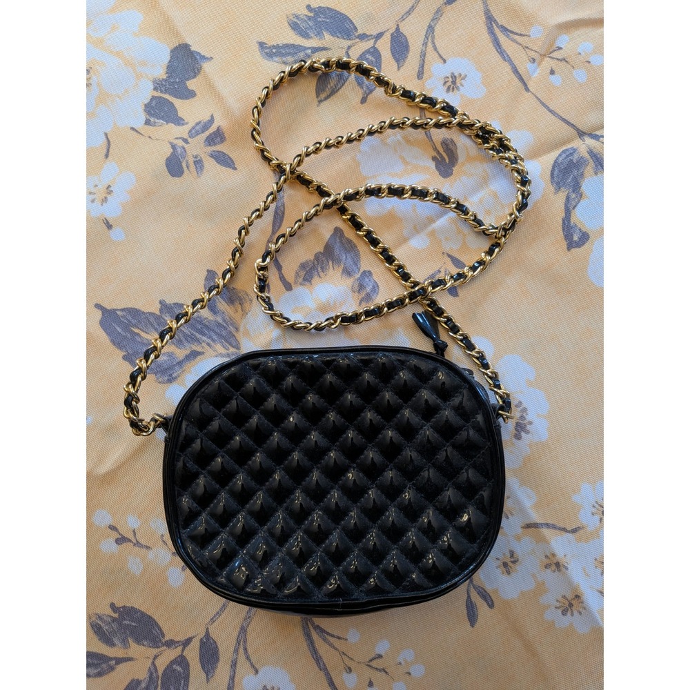 Amanda Smith Black Patent Quilted Crossbody Bag‎ Gold Chain Strap Vintage Style